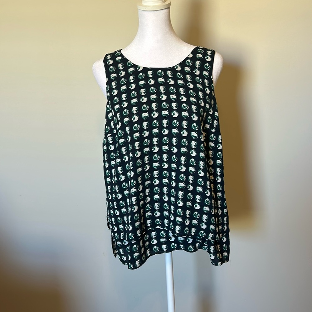 Banana republic work top. Dark blue, green and white. Size medium